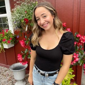 Meet your Posher, Myra